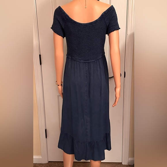 Catos- Denim Jean Dress. Size L. - Picture 3 of 3